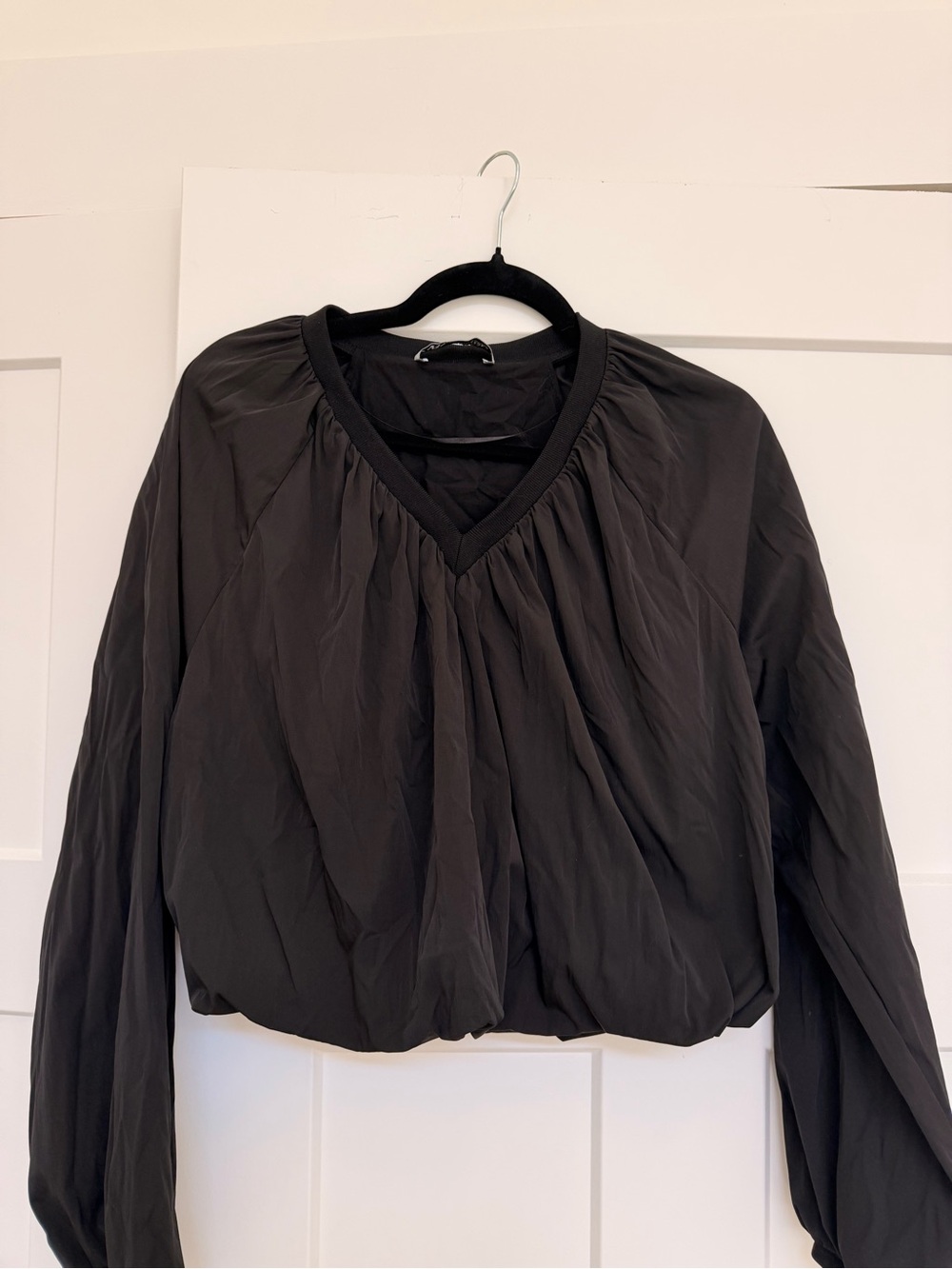 Zara Black V-Neck Long Sleeve Women's Top